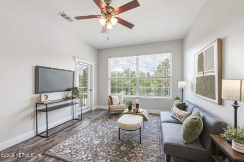 7990 Baymeadows Road #812, Jacksonville FL - photo 12 of 31
