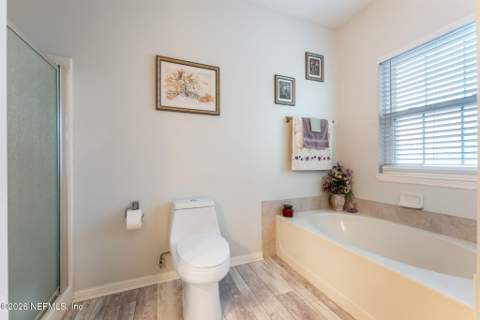 10901 Burnt Mill Road #2402, Jacksonville FL - photo 23 of 43