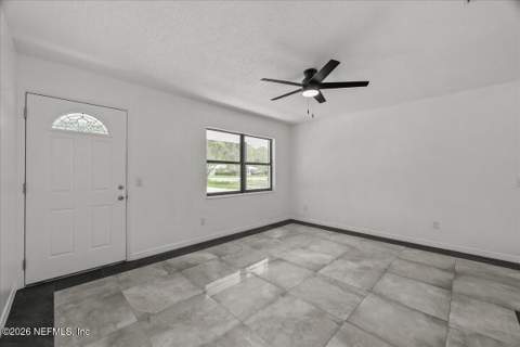 109 Ivey Road, San Mateo FL - photo 11 of 30
