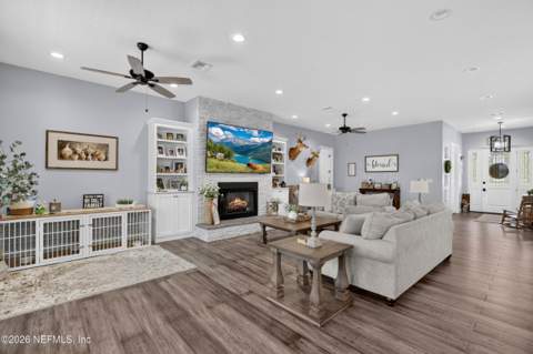 14157 Glen Farms Drive, Glen St. Mary FL - photo 15 of 79
