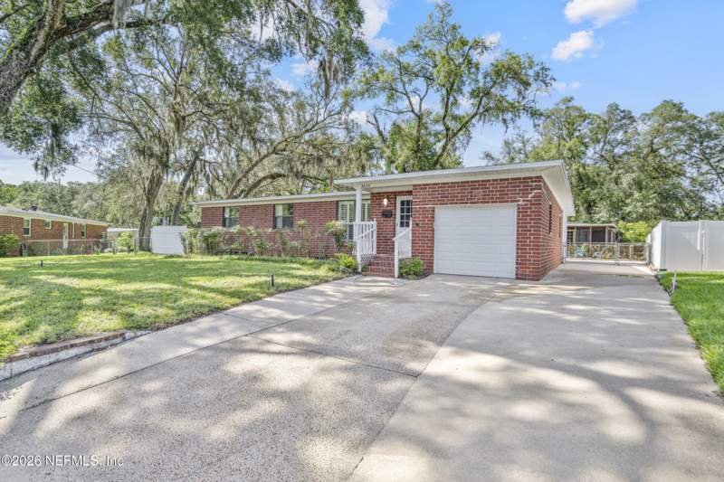 3 bedroom Single Family Residence at 8636 St Patrick Lane, Killarney Shores, Jacksonville — photo 4