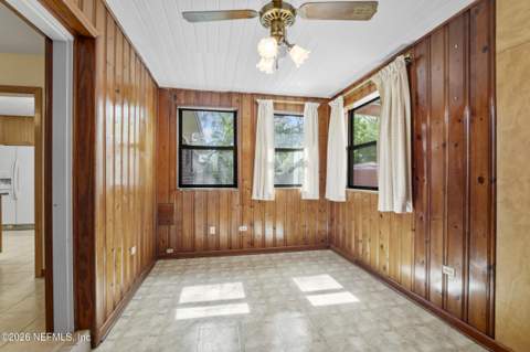 8636 St Patrick Lane, Jacksonville FL - photo 18 of 48