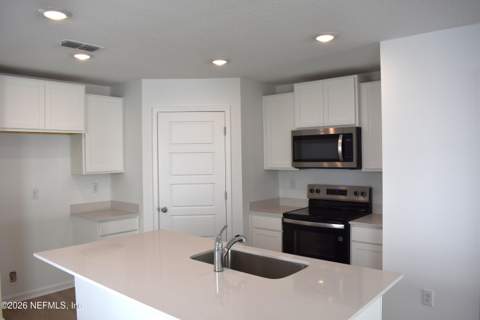 2720 Iron Rock Court, Jacksonville FL - photo 9 of 36