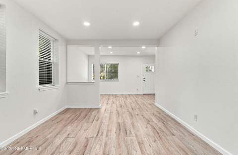 4358 Longfellow Street, Jacksonville FL - photo 13 of 63