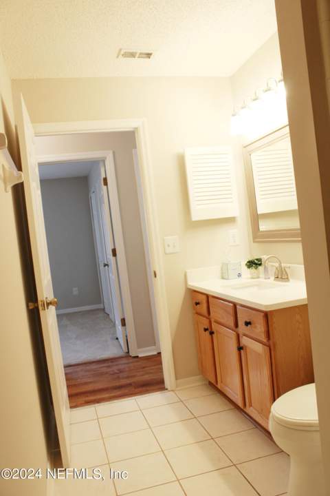 8229 Provincial Circle, Jacksonville FL - photo 11 of 22