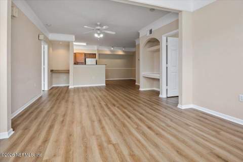 8550 Touchton Road #521, Jacksonville FL - photo 6 of 15