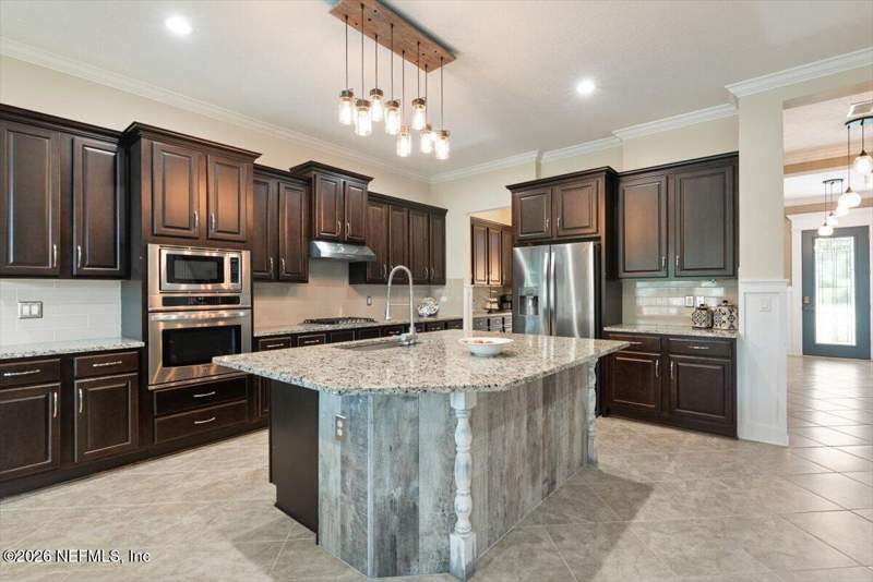 5 bedroom Single Family Residence at 308 Athens Drive, Arbor Mill, St. Augustine — photo 5