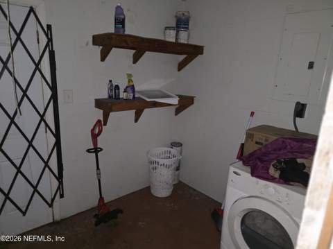 7229 Ken Knight Drive, Jacksonville FL - photo 11 of 20