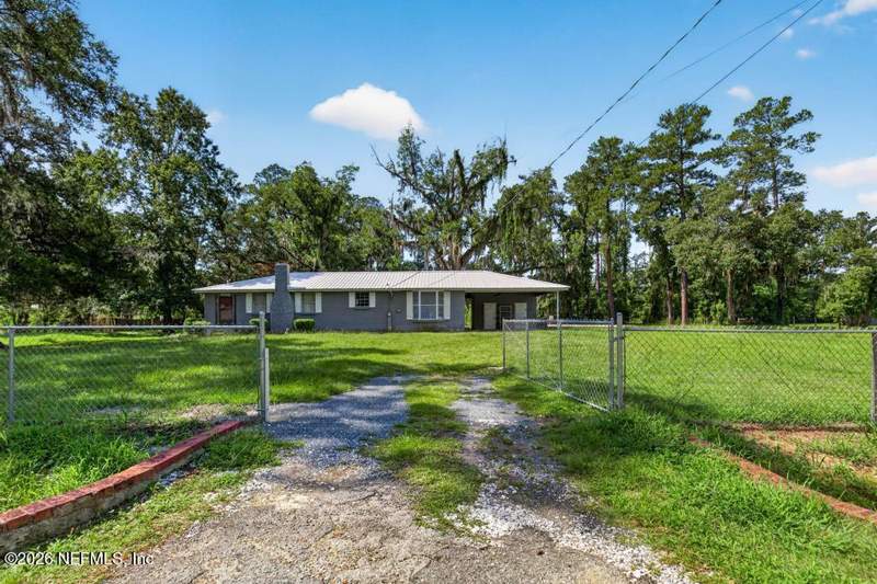2 bedroom Single Family Residence at 7236 Sycamore Street, Dinsmore Farms, Jacksonville — photo 5