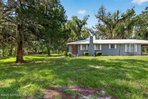 7236 Sycamore Street, Jacksonville FL - photo 9 of 76