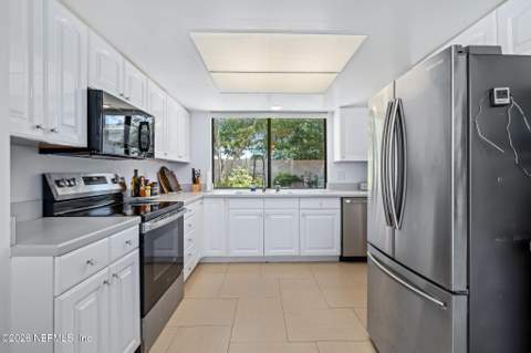 2445 Lorraine Court, Ponte Vedra Beach FL - photo 15 of 72