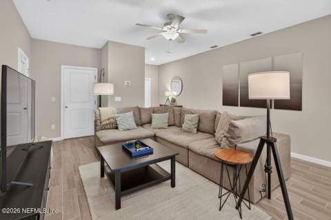 2608 Sandy Dune Drive, Jacksonville FL - photo 12 of 47