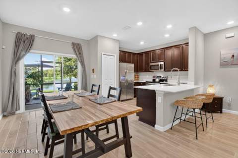 2608 Sandy Dune Drive, Jacksonville FL - photo 14 of 47