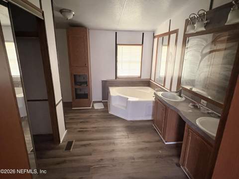 7811 S 301 Highway, Jacksonville FL - photo 9 of 19