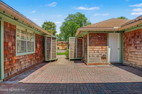 3866 Luth Drive, Jacksonville FL - photo 10 of 64