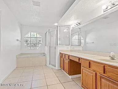 3 bedroom Single Family Residence at 2429 Cedar Trace Drive #1, Windsor Chase, Jacksonville — photo 5