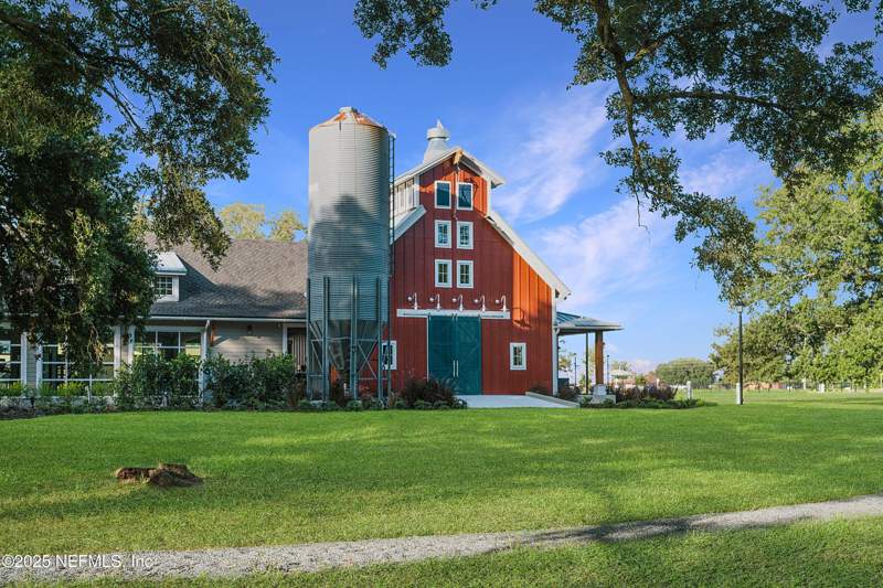 4 bedroom Single Family Residence at 2940 ADELAIDE Road, Granary Park Phase 1, Green Cove Springs — photo 3
