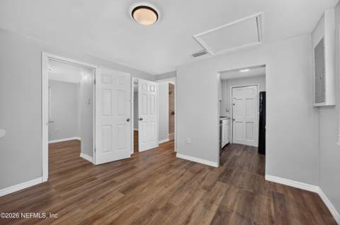4951 Halls Drive, Jacksonville FL - photo 9 of 28
