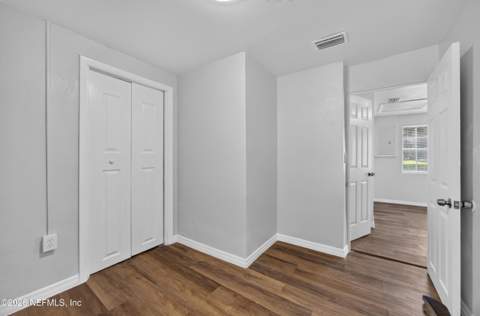 4951 Halls Drive, Jacksonville FL - photo 15 of 28