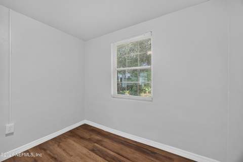 4951 Halls Drive, Jacksonville FL - photo 17 of 28