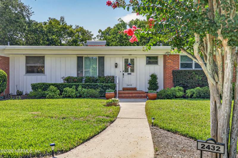 3 bedroom Single Family Residence at 2432 Jose Circle, San Jose Shores, Jacksonville — photo 3