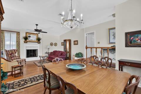 2432 Jose Circle, Jacksonville FL - photo 16 of 74