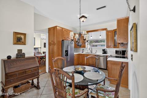 2432 Jose Circle, Jacksonville FL - photo 20 of 74