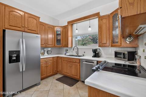 2432 Jose Circle, Jacksonville FL - photo 23 of 74