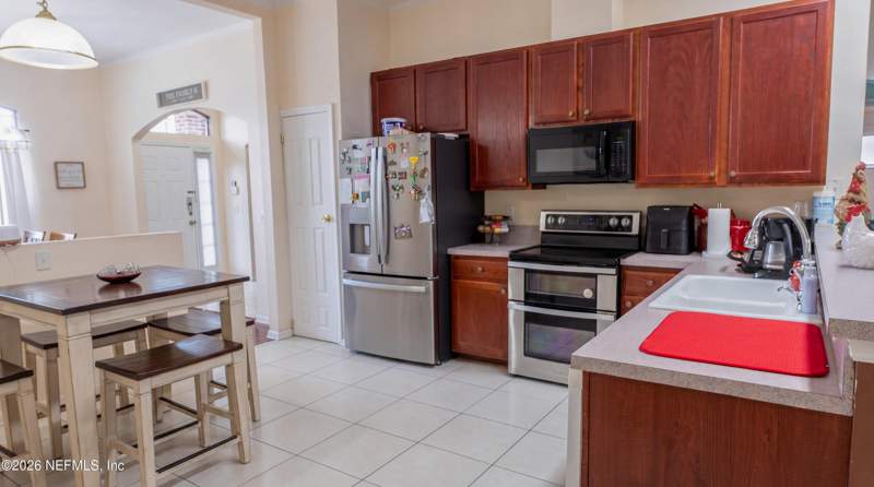 4 bedroom Single Family Residence at 8426 Watermill Boulevard, Watermill, Jacksonville — photo 5