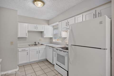 2658 Trollie Lane #1, Jacksonville FL - photo 12 of 31