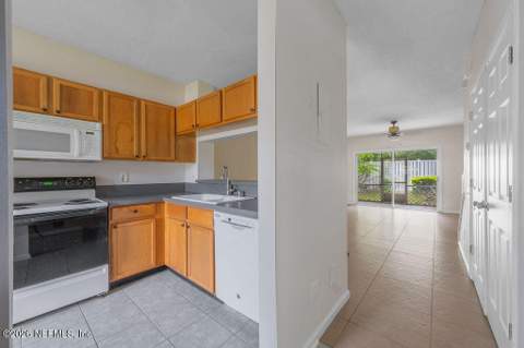 12311 Kensington Lakes Drive #301, Jacksonville FL - photo 10 of 30