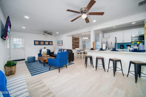 1338 Pinewood Road, Jacksonville Beach FL - photo 11 of 28