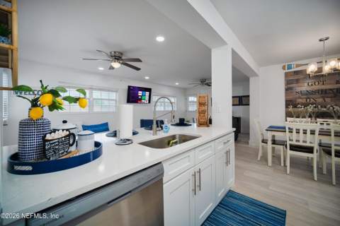 1338 Pinewood Road, Jacksonville Beach FL - photo 8 of 28