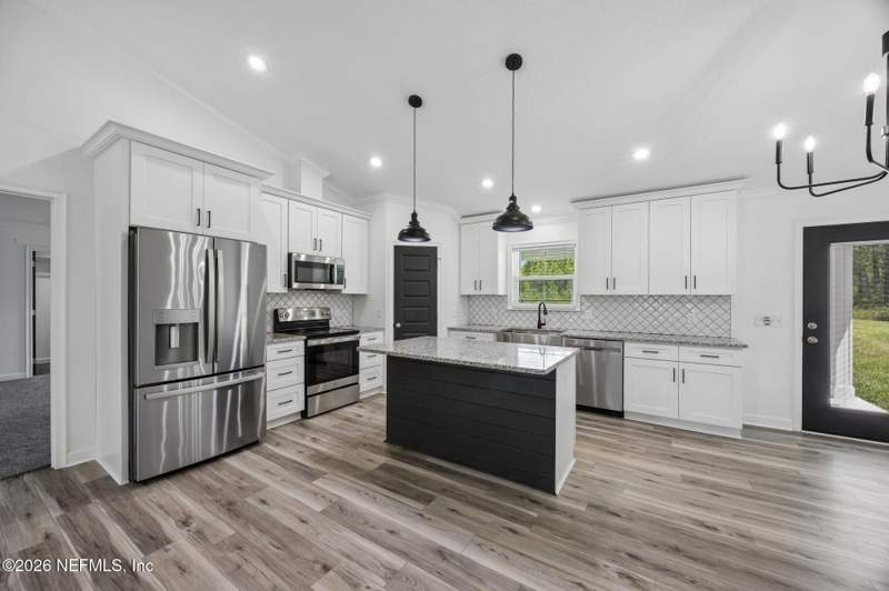 3 bedroom Single Family Residence at 7771 County Road 139B, Pine Meadows, Glen St. Mary — photo 5