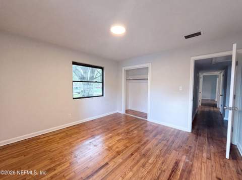 6309 Pine Cove Lane, Jacksonville FL - photo 9 of 15
