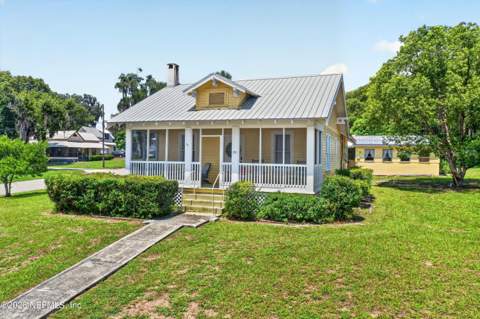 101 N Lake Street, Crescent City FL - photo 10 of 64