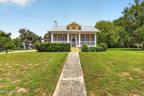 101 N Lake Street, Crescent City FL - photo 11 of 64