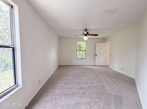 6320 Ian Chad Drive, Jacksonville FL - photo 10 of 18