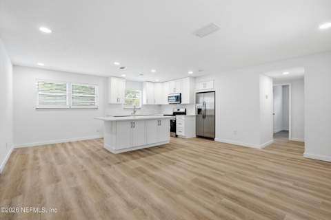 2234 La Valle Drive, Jacksonville FL - photo 8 of 40