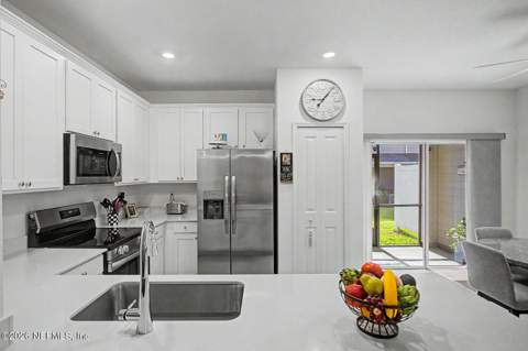 2198 Windward Cay Lane, Middleburg FL - photo 10 of 33