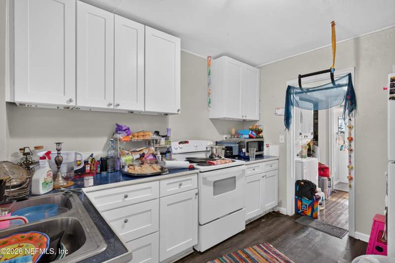4 bedroom Single Family Residence at 3107 Post Street, Central Riverside, Jacksonville — photo 5