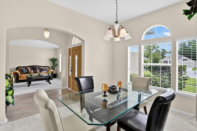 4 bedroom Single Family Residence at 242 Southern Rose Drive, Lenas Walk, Jacksonville — photo 5