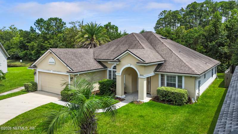 4 bedroom Single Family Residence at 242 Southern Rose Drive, Lenas Walk, Jacksonville — photo 2