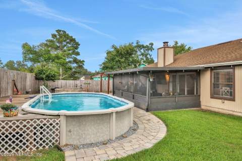 10927 Great Southern Drive, Jacksonville FL - photo 13 of 40