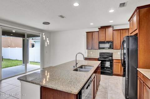 14420 Serenoa Drive, Jacksonville FL - photo 22 of 66