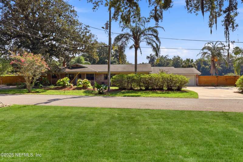 3 bedroom Single Family Residence at 11627 Mandarin Terr Road, Bowden Grant, Jacksonville — photo 2