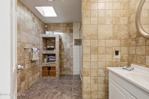 11627 Mandarin Terr Road, Jacksonville FL - photo 16 of 75