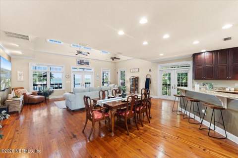 9839 Heckscher Drive, Jacksonville FL - photo 19 of 109