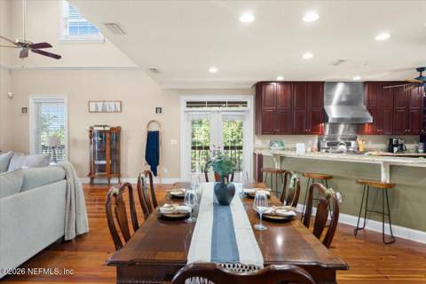 9839 Heckscher Drive, Jacksonville FL - photo 20 of 109