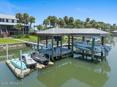 9839 Heckscher Drive, Jacksonville FL - photo 8 of 109